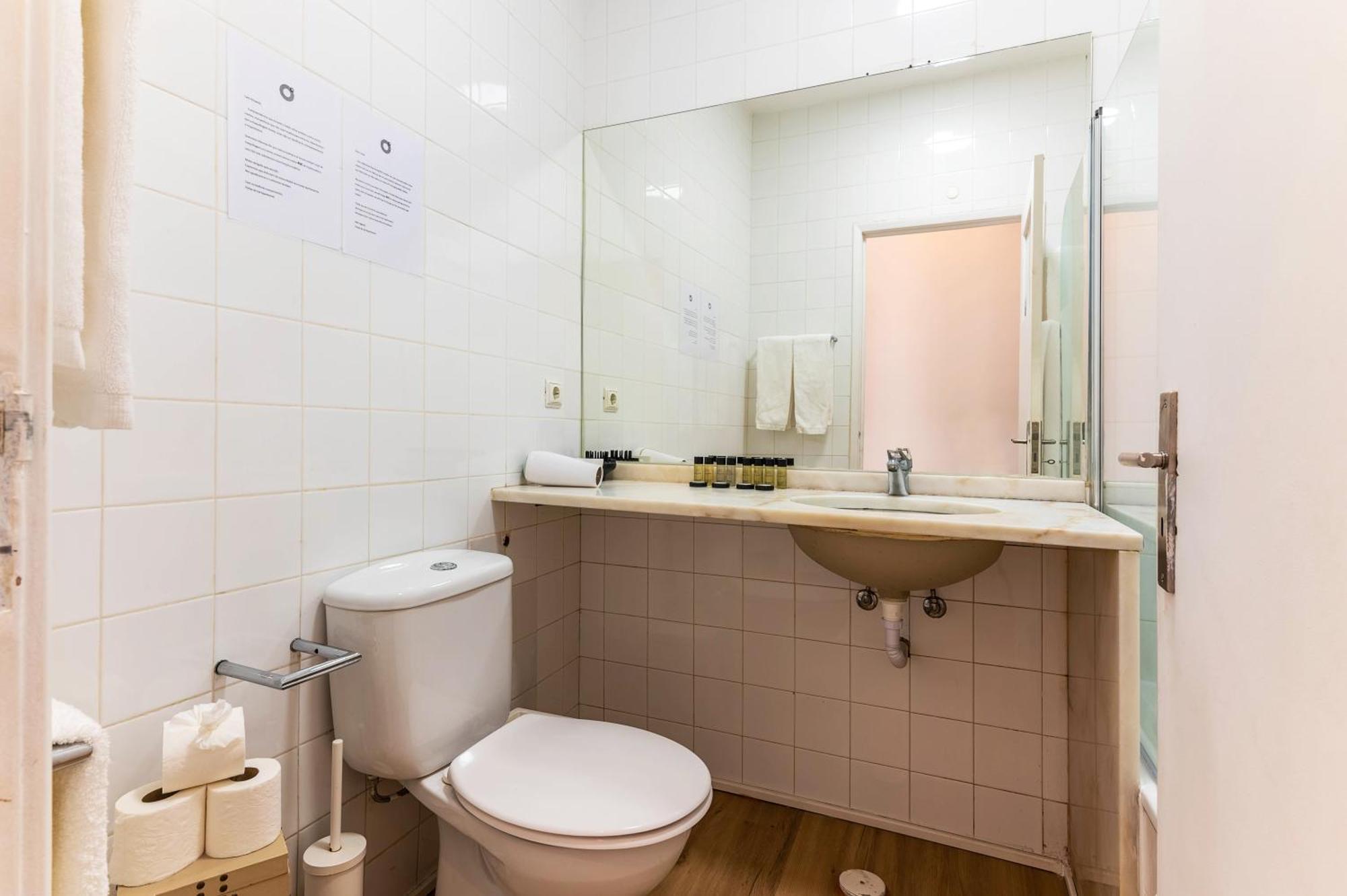 Portas Do Teatro Apartments Lisboa Værelse billede